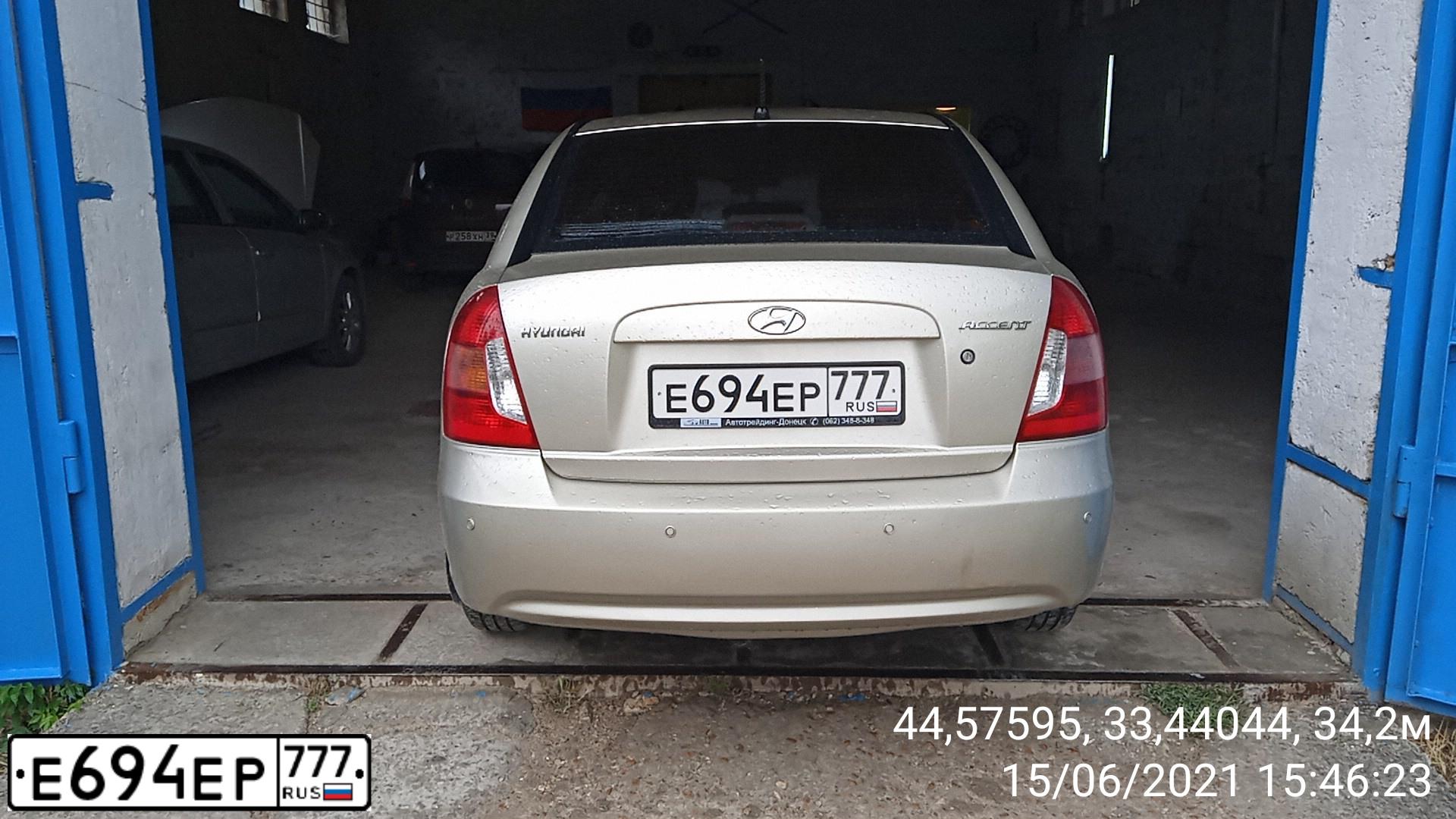 Фото автомобиля HYUNDAI ACCENT, 2008 — госномер А744ХВ92. Цвет: БЕЖЕВЫЙ ПЕРЛАМУТРОВЫЙ