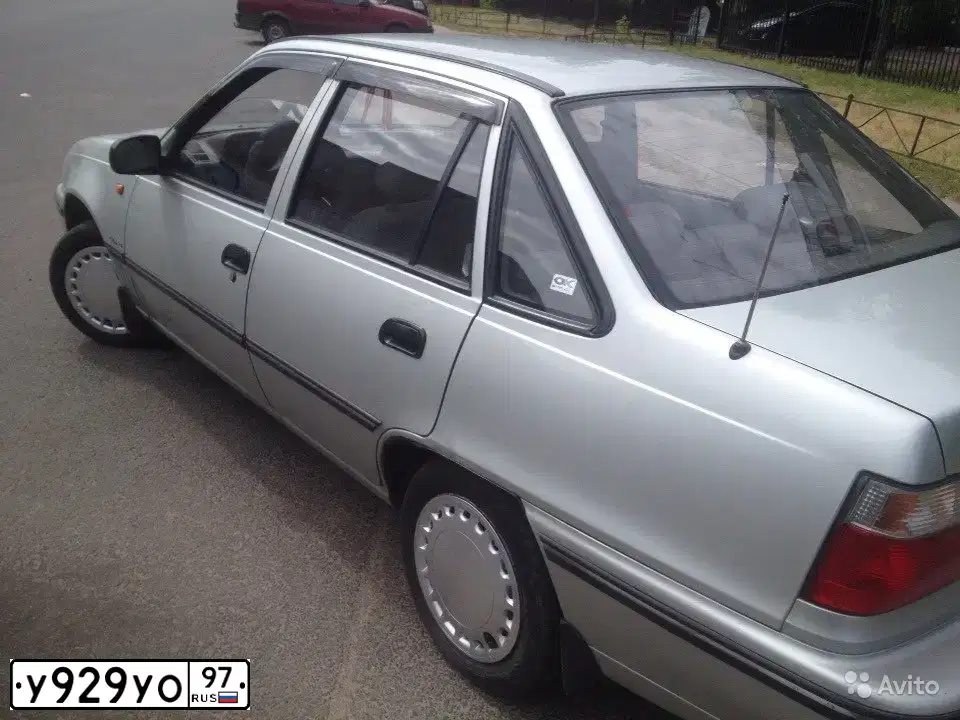 Фото автомобиля DAEWOO O NEXIA, 2005 — госномер У929УО97. Цвет: СЕРЕБРИСТЫЙ