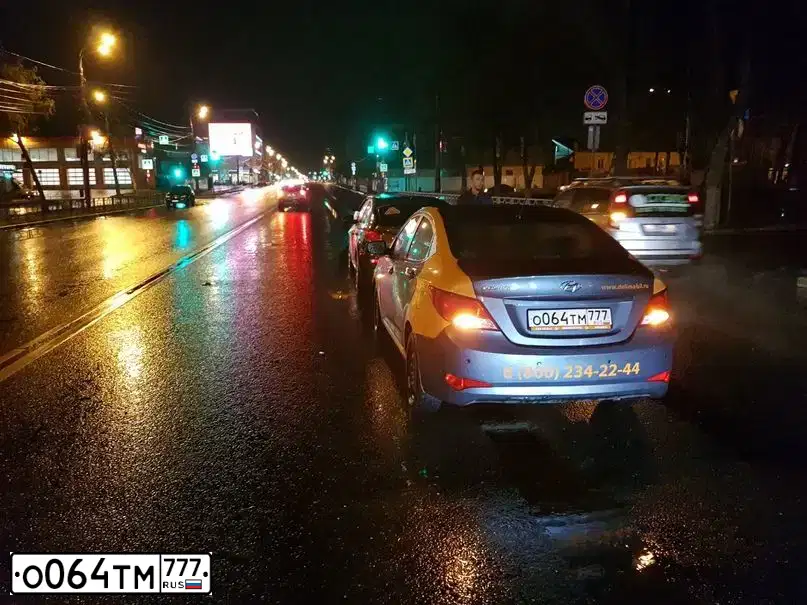 Фото автомобиля HYUNDAI SOLARIS, 2016 — госномер К212АТ716. Цвет: темно-серый