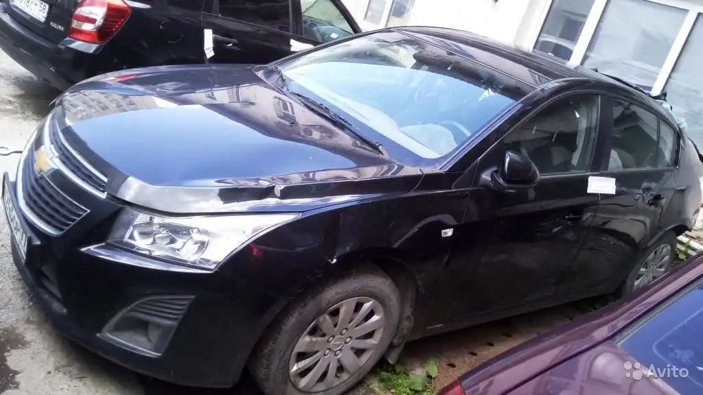 Фото автомобиля CHEVROLET CRUZE, 2013 — госномер В014МС164. Цвет: ЧЕРНЫЙ