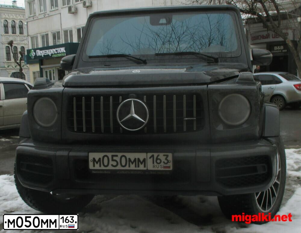 Фото автомобиля PORSCHE CAYENNE, 2007 — госномер М050МА163. Цвет: ЧЕРНЫЙ