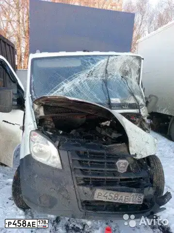 Фото автомобиля GAZ EL NEXT, 2013 — госномер Р458АЕ178. Цвет: Белый