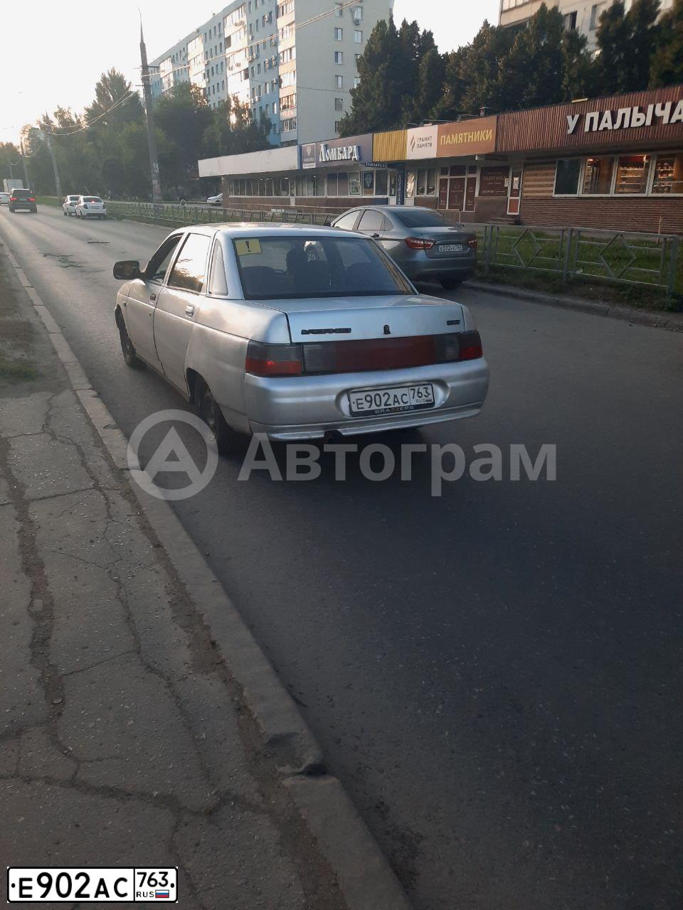 Фото автомобиля LADA 2110, 2002 — госномер Е902АС763. Цвет: СВЕТЛО-СЕРЕБРИСТЫЙ МЕТАЛЛ
