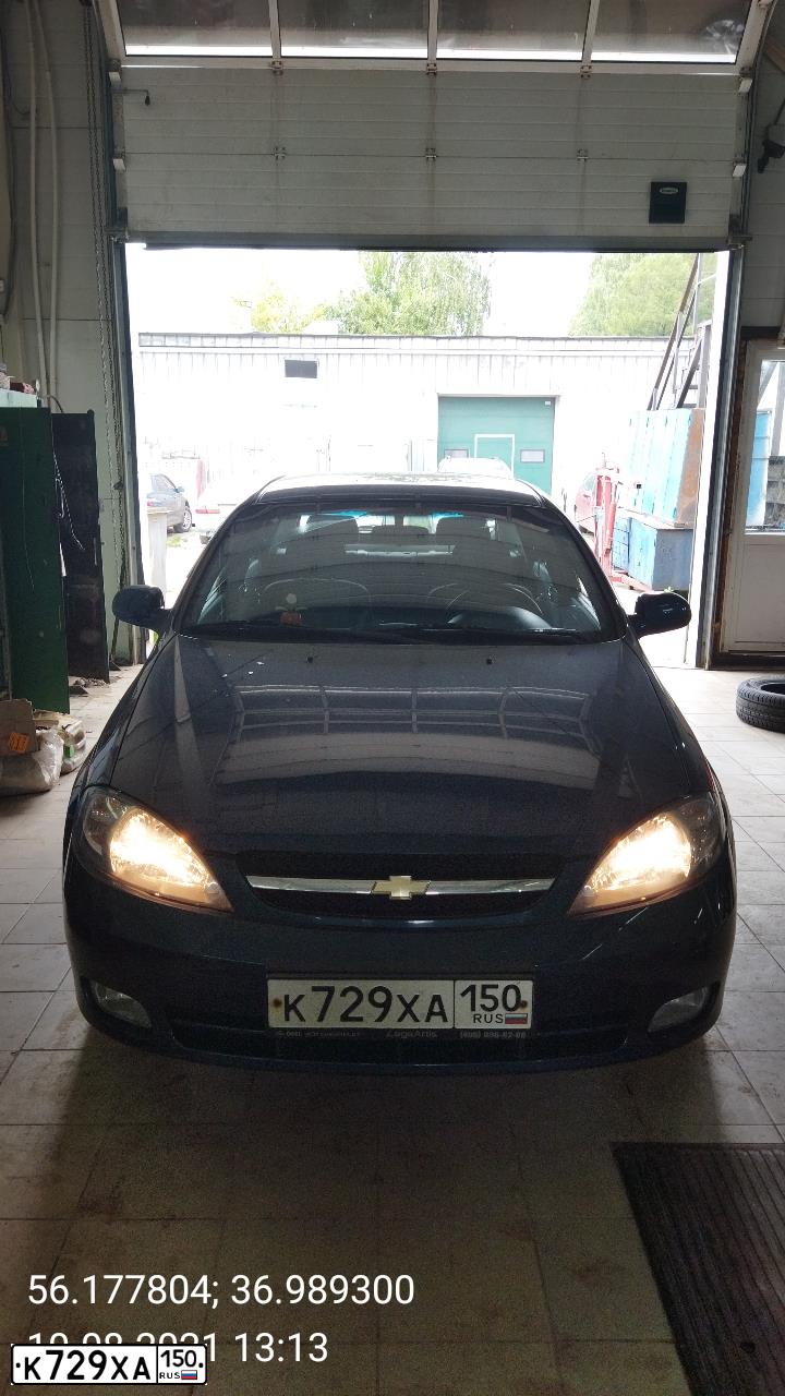 Фото автомобиля CHEVROLET LACETTI, 2008 — госномер К729ХА150. Цвет: СИНИЙ