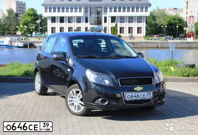 Фото автомобиля CHEVROLET AVEO, 2011 — госномер С287ХО39. Цвет: ЧЕРНЫЙ