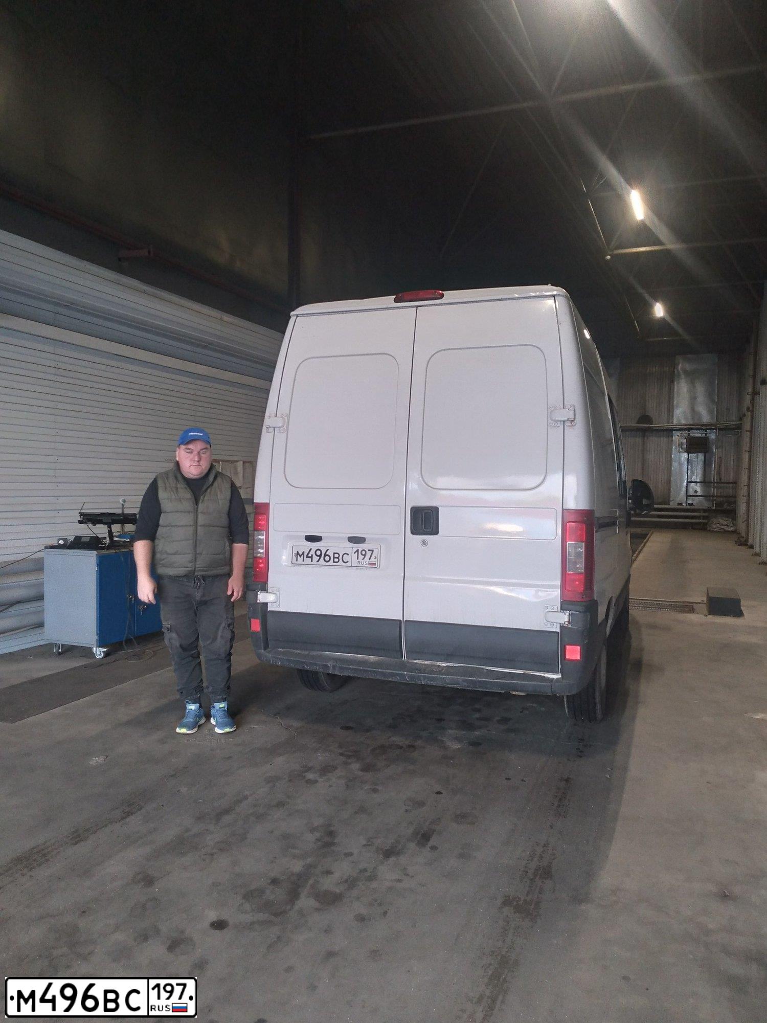 Фото автомобиля FIAT DUCATO, 2010 — госномер М496ВС197. Цвет: БЕЛЫЙ