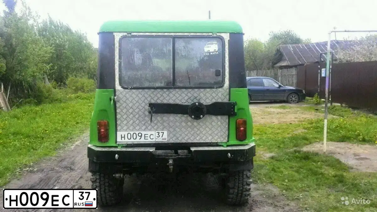 Фото автомобиля SSANGYONG KYRON, 2008 — госномер М636РК199. Цвет: ЧЕРНЫЙ