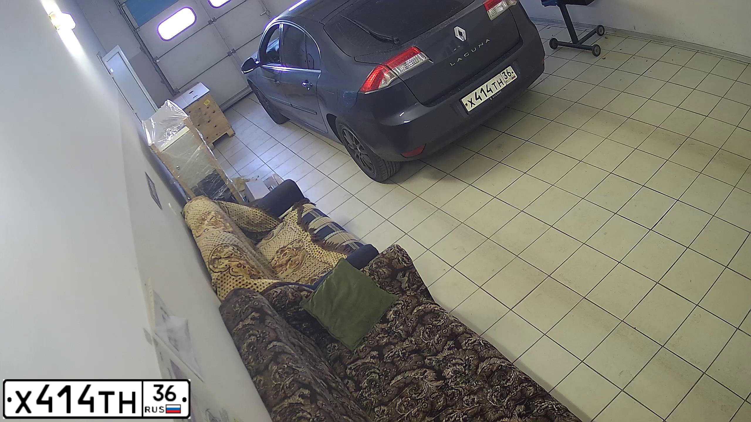 Фото автомобиля PEUGEOT 406, 2002 — госномер К811КО193. Цвет: СЕРО-ГОЛУБОЙ