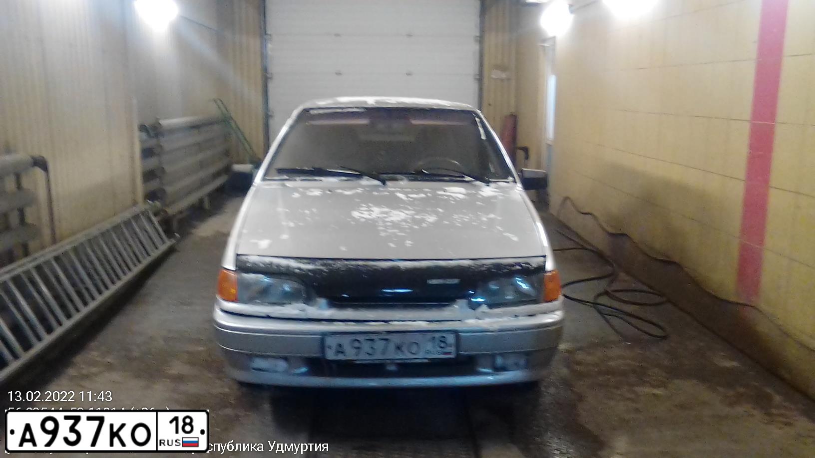 Фото автомобиля ВАЗ 21140 ЛАДА САМАРА, 2005 — госномер Х063ТУ18. Цвет: СВЕТЛО-СЕРЕБ.МЕТАЛ