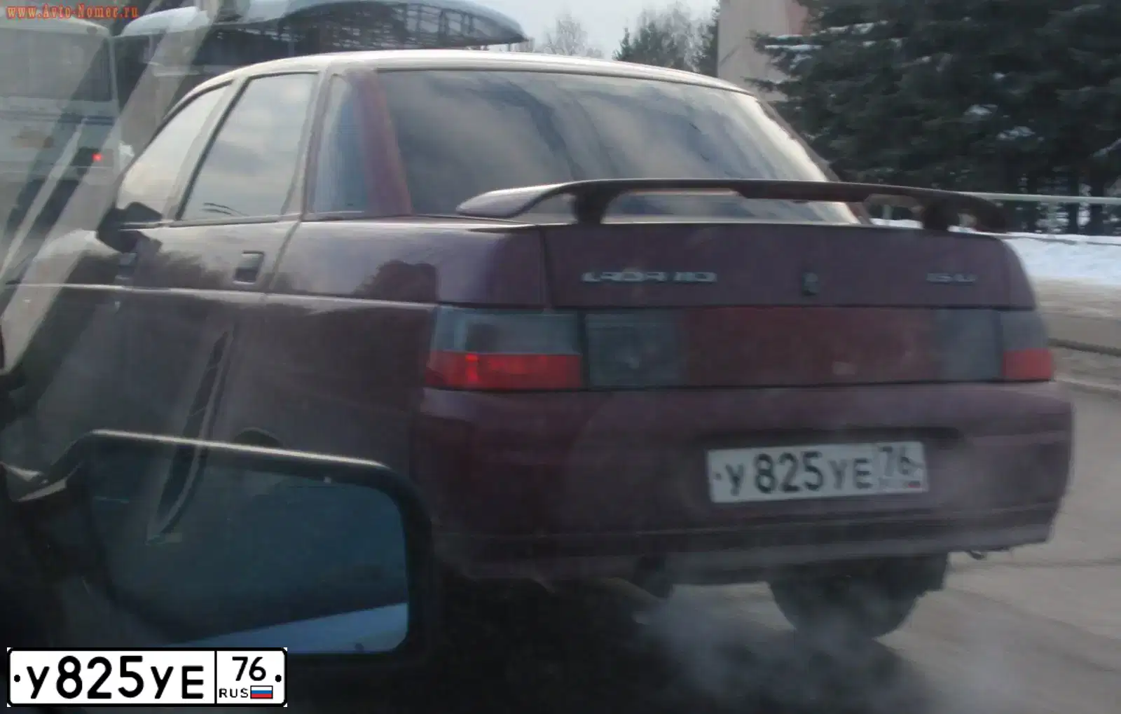 Фото автомобиля NISSAN ALMERA, 1998 — госномер С281УМ77. Цвет: СИНИЙ