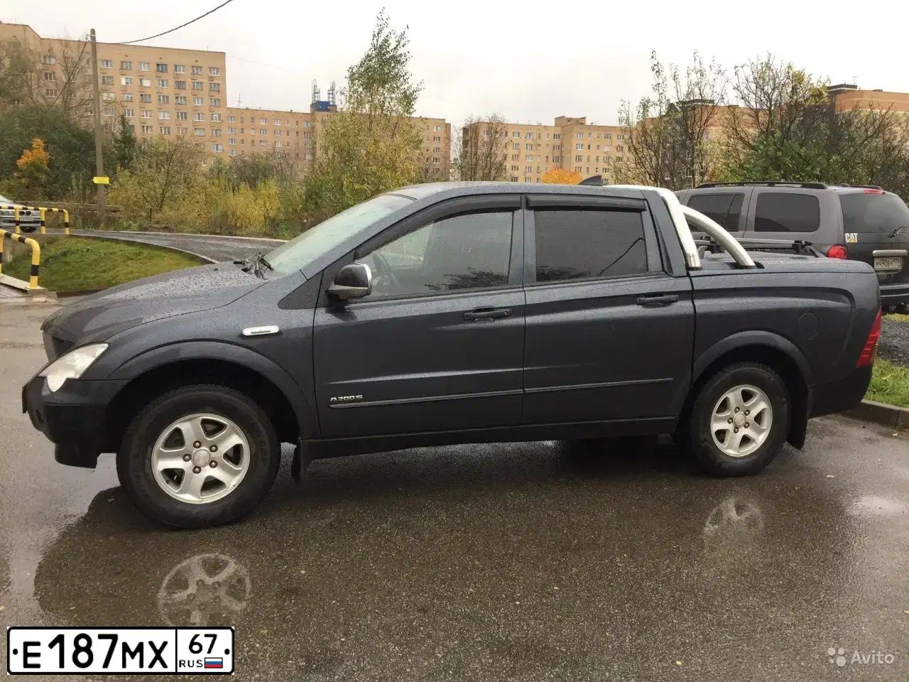 Фото автомобиля SSANGYONG ACTYON SPORTS, 2008 — госномер М842СН67. Цвет: СЕРЫЙ