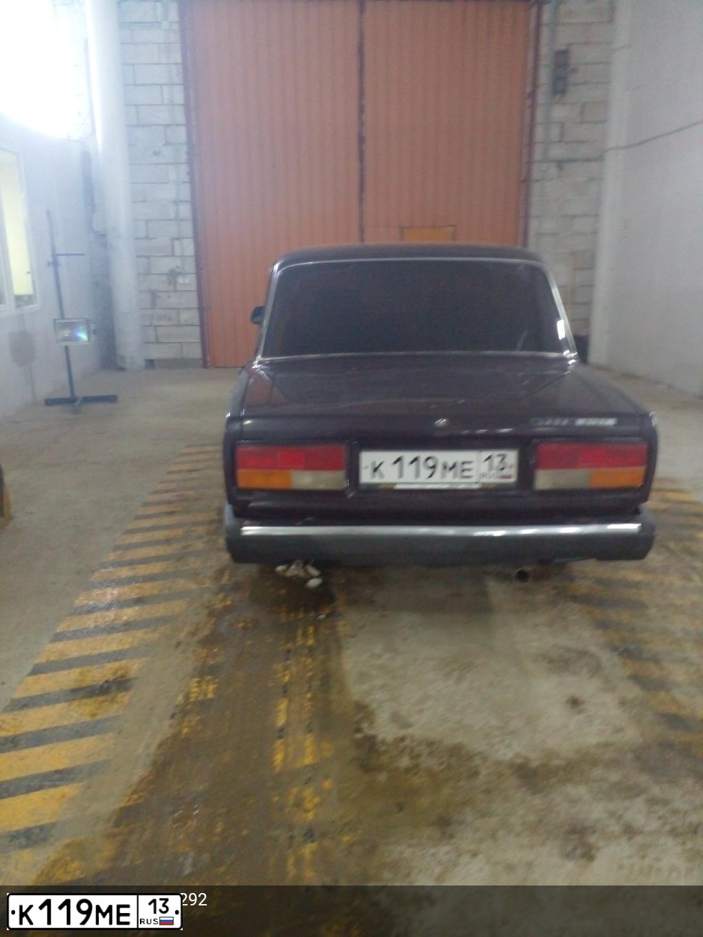 Фото автомобиля LADA 2107, 2009 — госномер Е006ЕВ13. Цвет: ТЕМНО-КОРИЧНЕВЫЙ