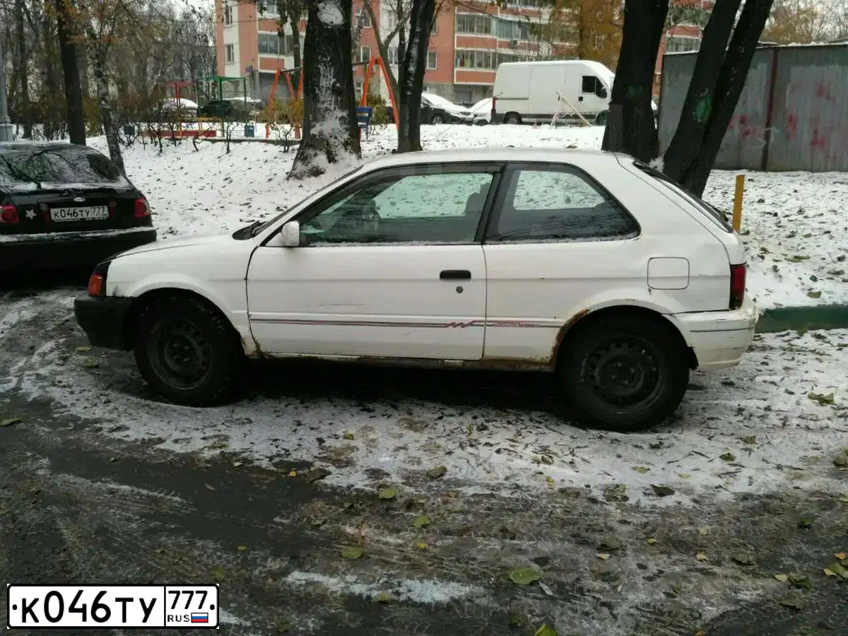 Фото автомобиля HYUNDAI ELANTRA, 2006 — госномер К046ТУ777. Цвет: ЧЕРНЫЙ