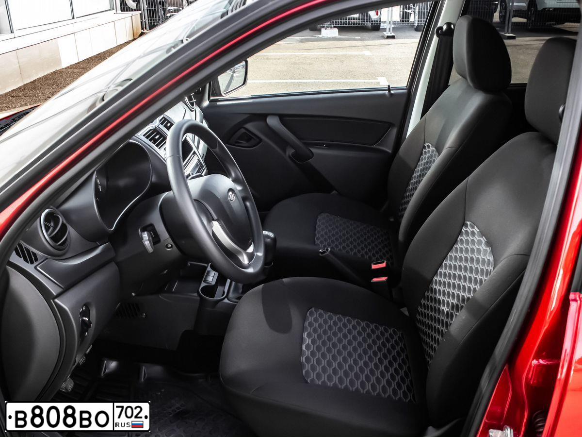 Фото автомобиля VAZ LADA GRANTA 219110, 2021 — госномер В808ВО702. Цвет: Красный