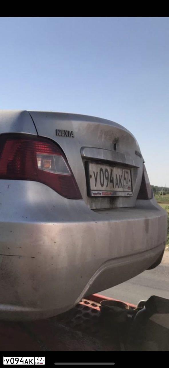 Фото автомобиля DAEWOO NEXIA, 2011 — госномер У094АК47. Цвет: СЕРЕБРИСТЫЙ