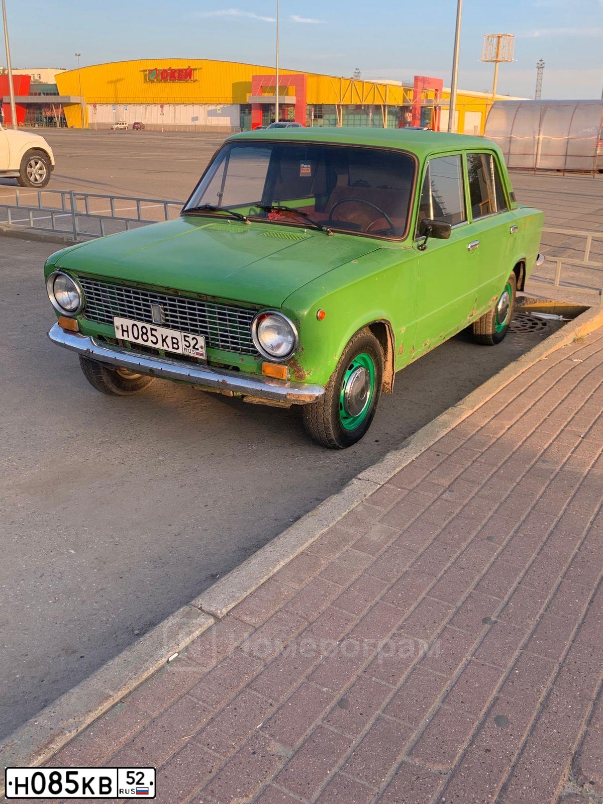 Фото автомобиля LADA 2101, 1983 — госномер Н085КВ52. Цвет: ЗЕЛЕНЫЙ