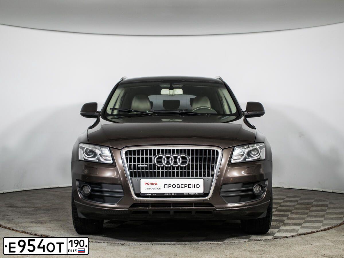 Фото автомобиля AUDI Q5, 2011 — госномер Р284УТ790. Цвет: Коричневый