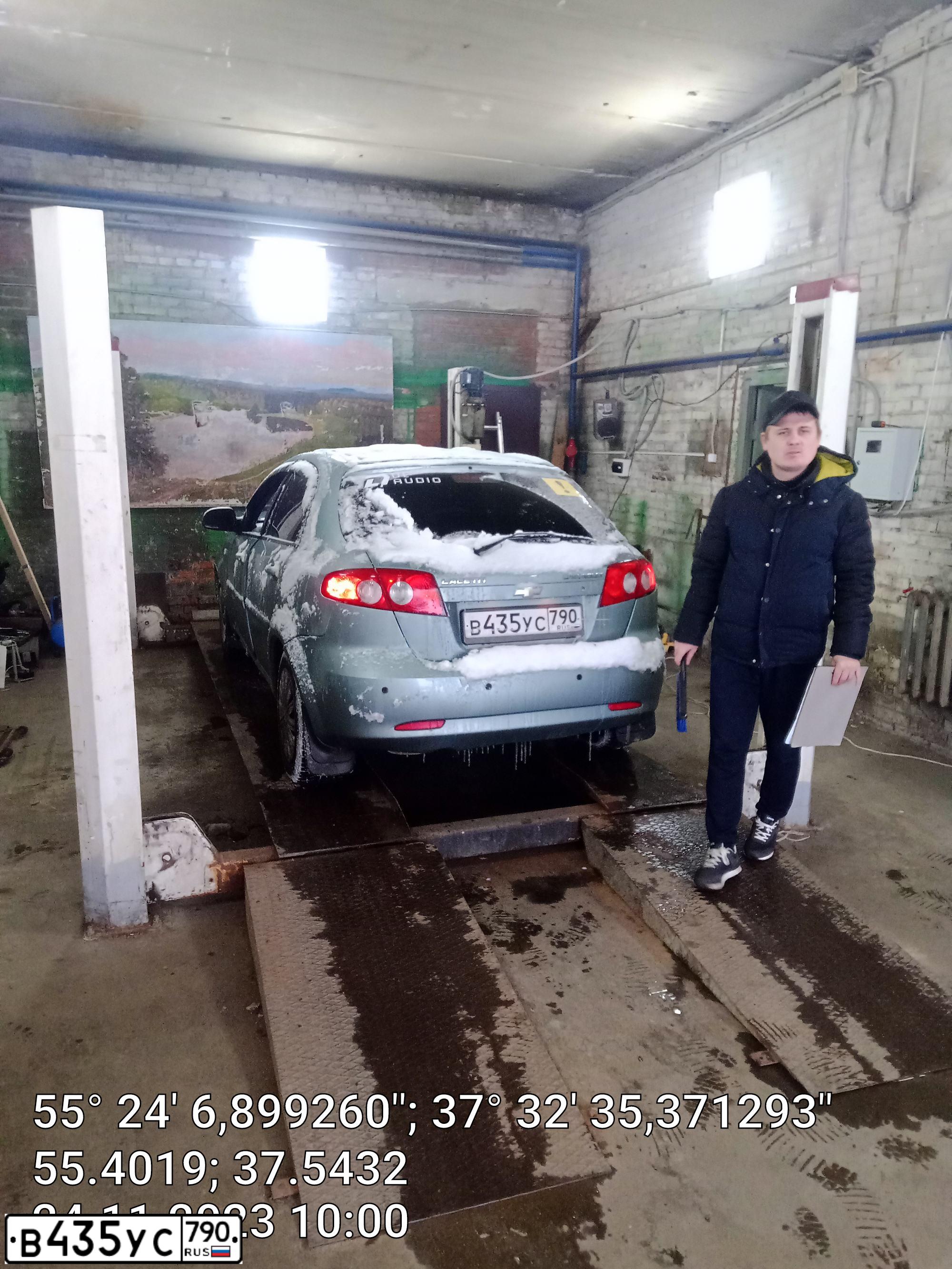 Фото автомобиля CHEVROLET LACETTI, 2008 — госномер С304ОУ797. Цвет: ЗЕЛЕНЫЙ