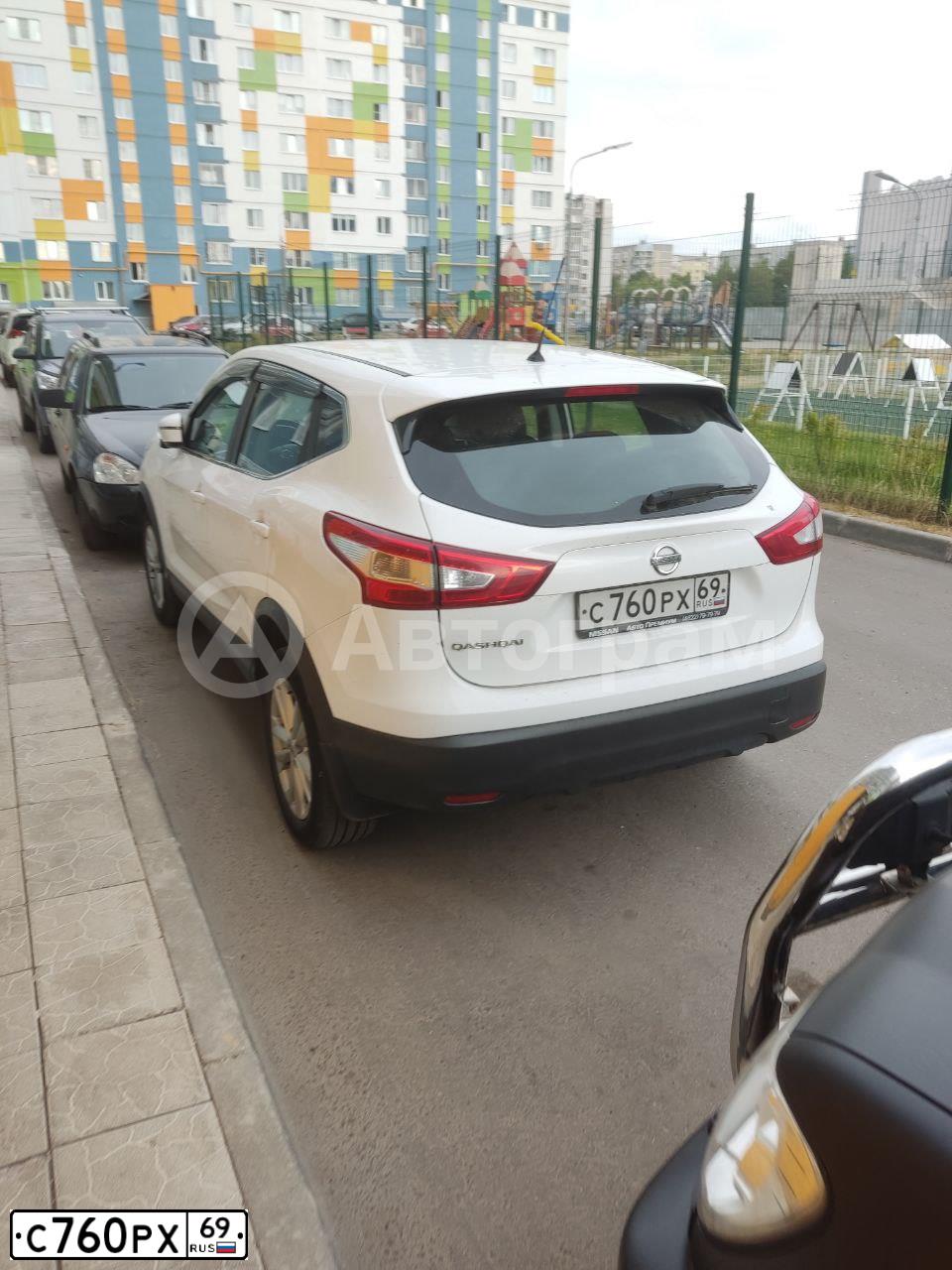 Фото автомобиля NISSAN QASHQAI, 2016 — госномер С760РХ69. Цвет: БЕЛЫЙ