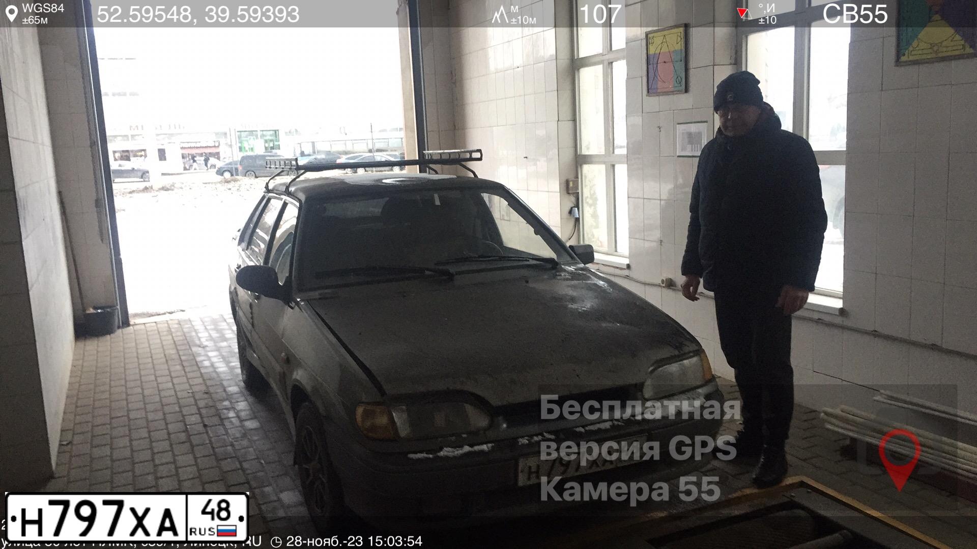 Фото автомобиля LADA 2115 SAMARA, 2005 — госномер М810СР150. Цвет: СЕРО-ЗЕЛЕНЫЙ