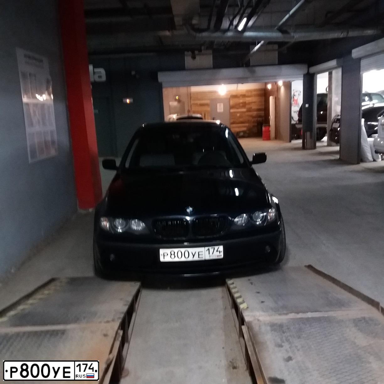 Фото автомобиля BMW SERIE 3, 2004 — госномер Н845ТА72. Цвет: ЧЕРНЫЙ