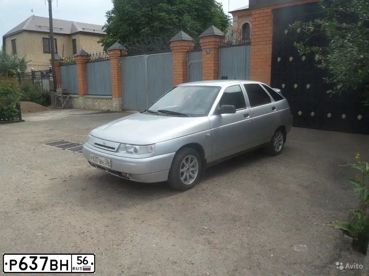 Фото автомобиля ВАЗ 21124, 2004 — госномер М566ТТ763. Цвет: СВЕТЛО-СЕРЕБРИСТЫЙ МЕТАЛЛ