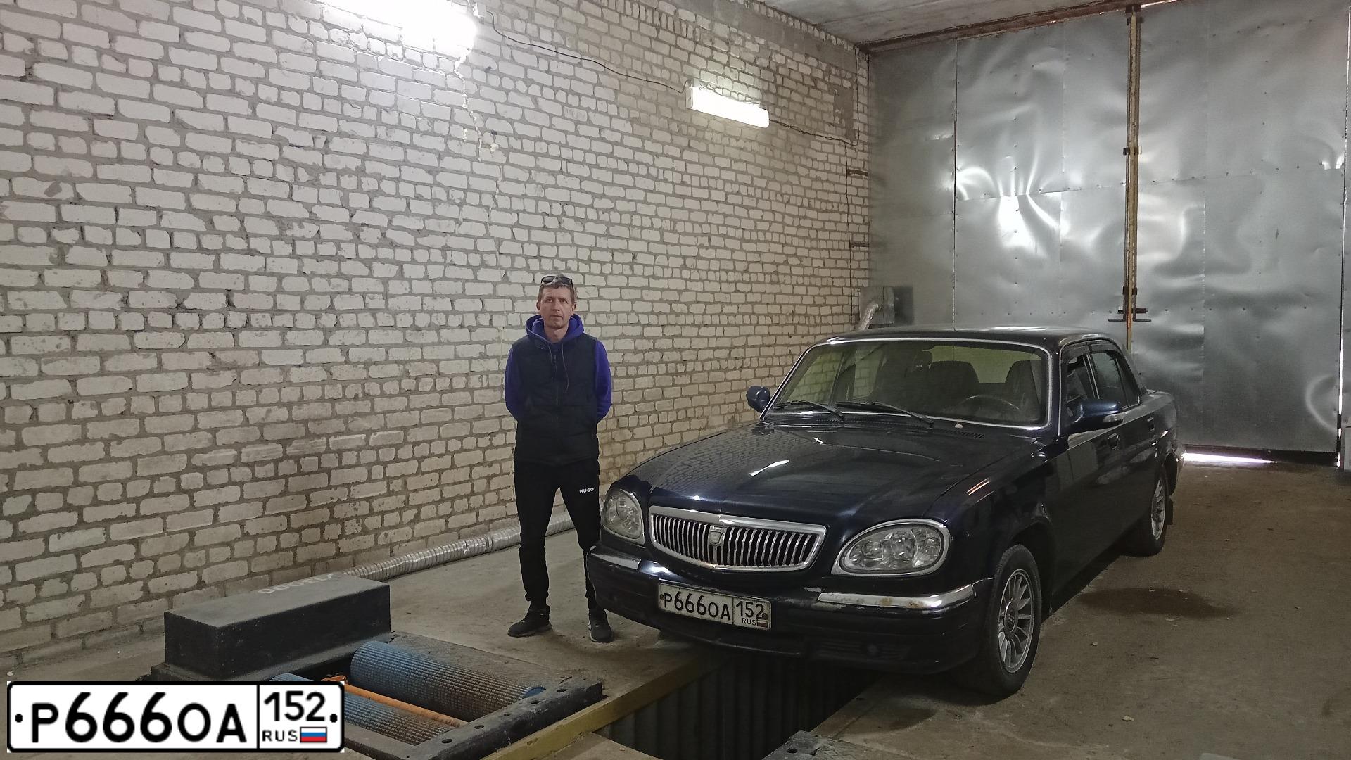 Фото автомобиля GAZ 3110 WOLGA, 2006 — госномер Р666ОА152. Цвет: НАУТИЛУС