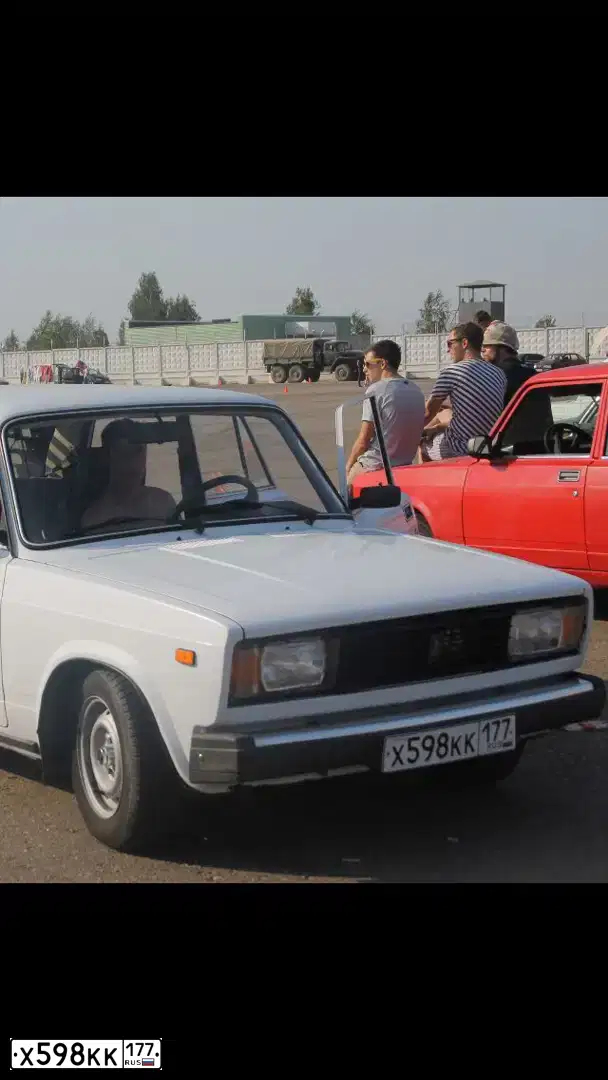 Фото автомобиля LADA 2105, 2006 — госномер Р912ВХ76