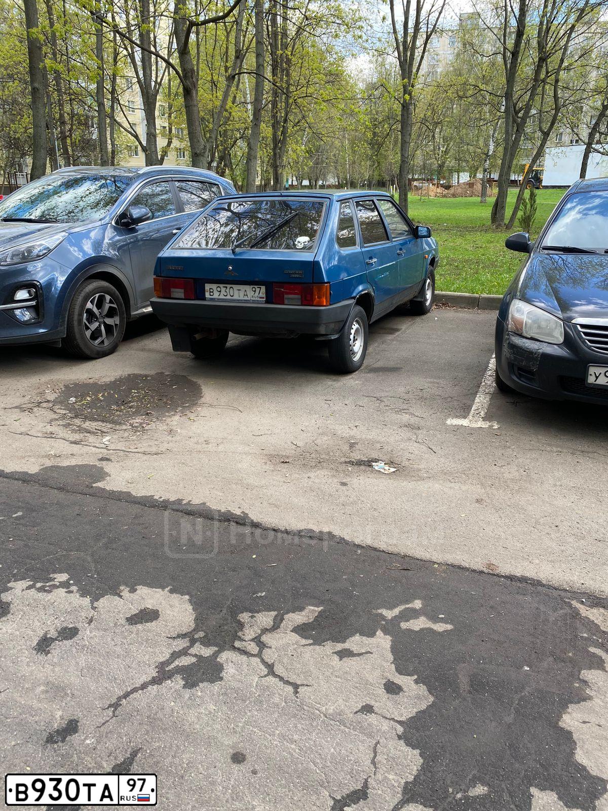 Фото автомобиля LADA 2109 SAMARA, 2000 — госномер С010ОО799. Цвет: сине-зеленый