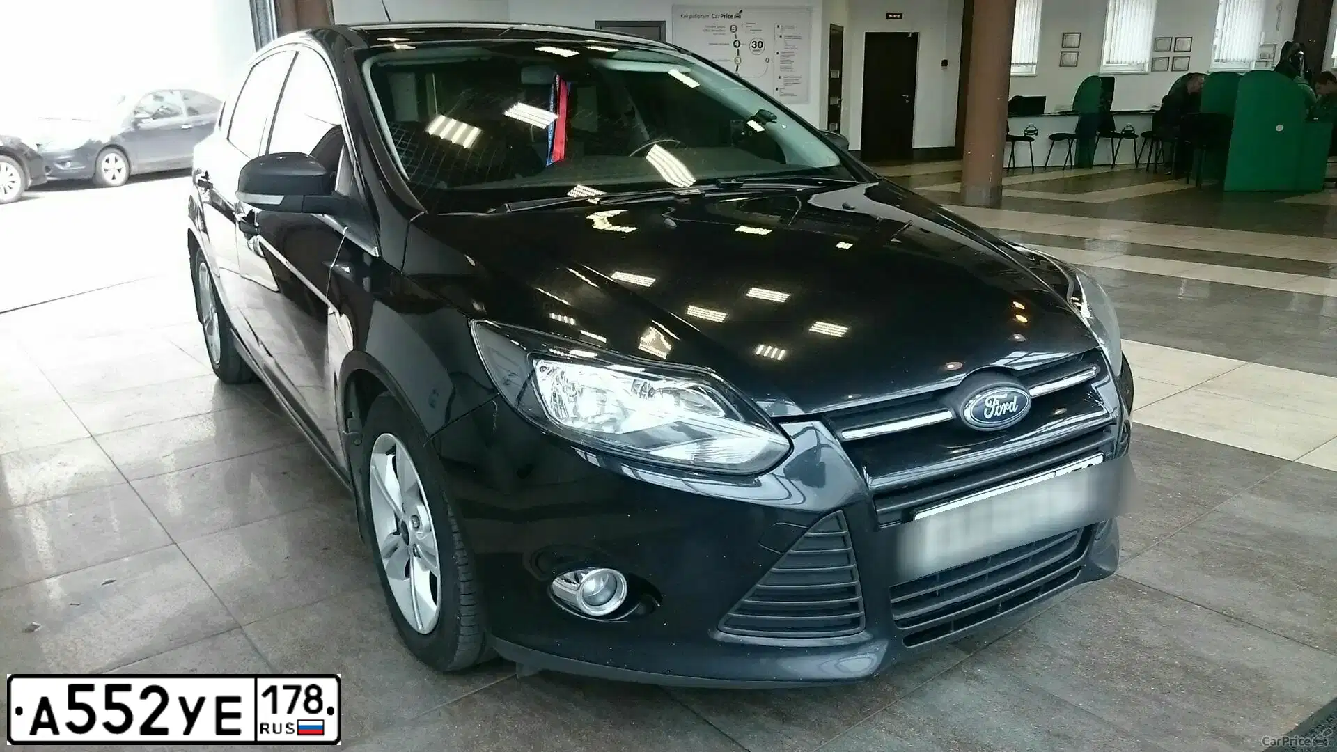 Фото автомобиля FORD FOCUS, 2012 — госномер В032ОК147. Цвет: ЧЕРНЫЙ