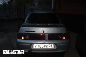 Фото автомобиля LADA 2110 LADA, 2001 — госномер У185РК26. Цвет: СЕРЕБРИСТО-ГОЛУБОЙ