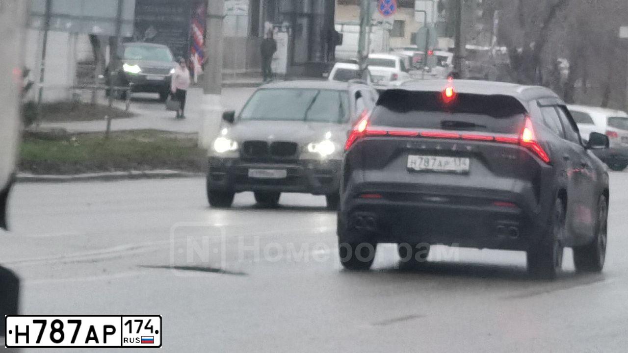 Фото автомобиля FORD FOCUS, 2007 — госномер Н787АР174. Цвет: СЕРЕБРИСТЫЙ