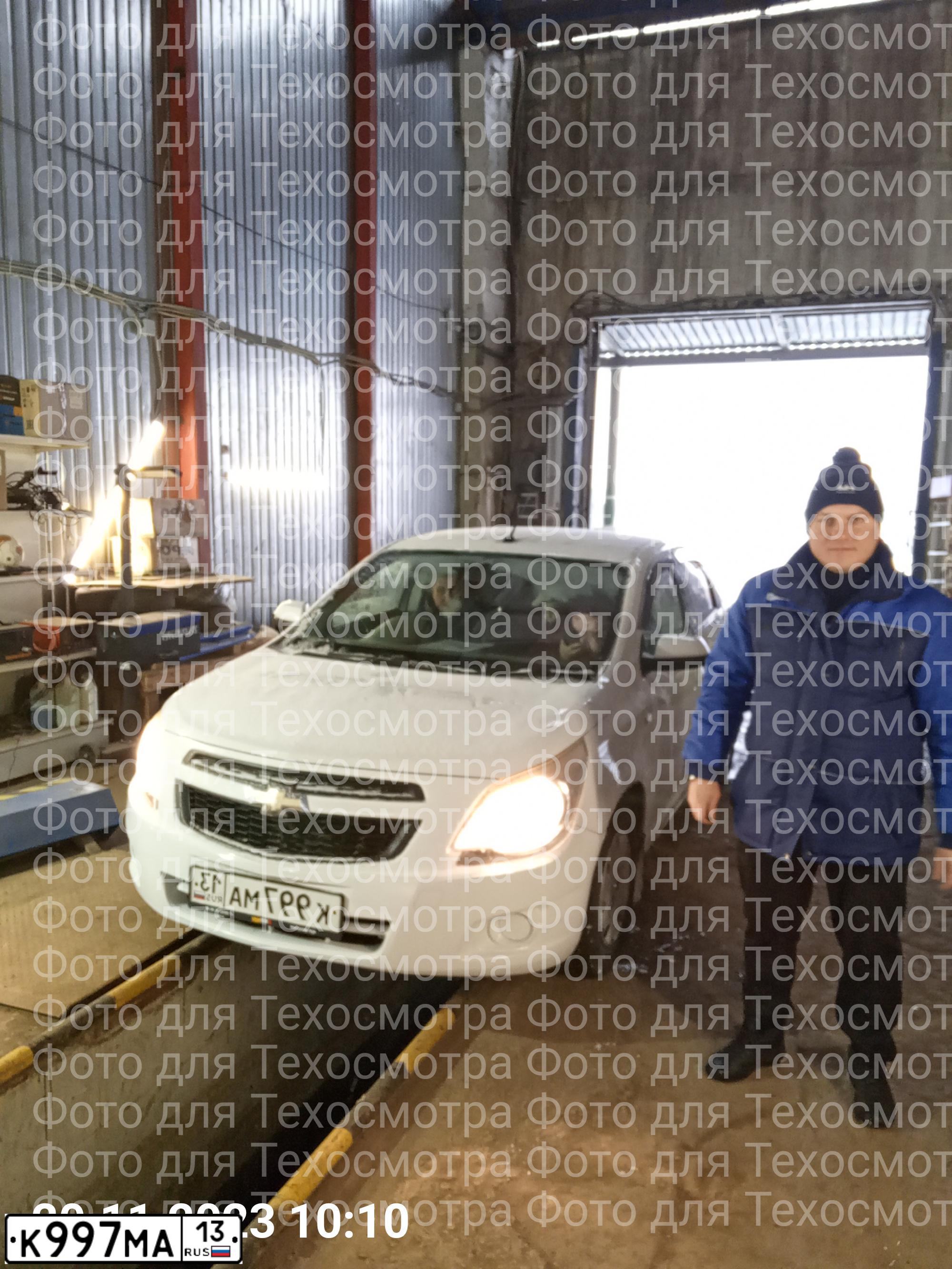 Фото автомобиля CHEVROLET COBALT, 2014 — госномер Р167ОЕ797. Цвет: Белый