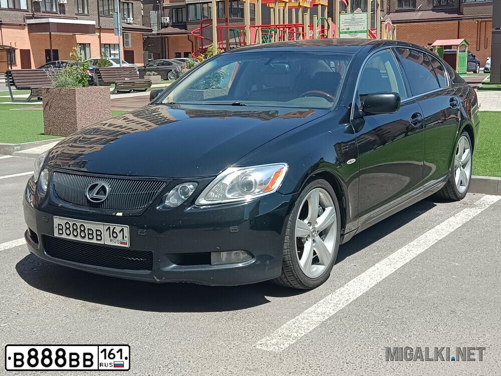 Фото автомобиля LADA 2170 PRIORA, 2010 — госномер В888ВВ161. Цвет: Белый