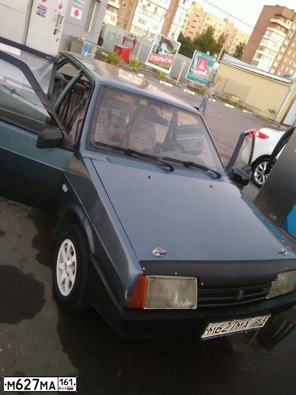 Фото автомобиля LADA 2109 SAMARA, 1994 — госномер М627МА161. Цвет: СЕРЫЙ ТЕМНЫЙ