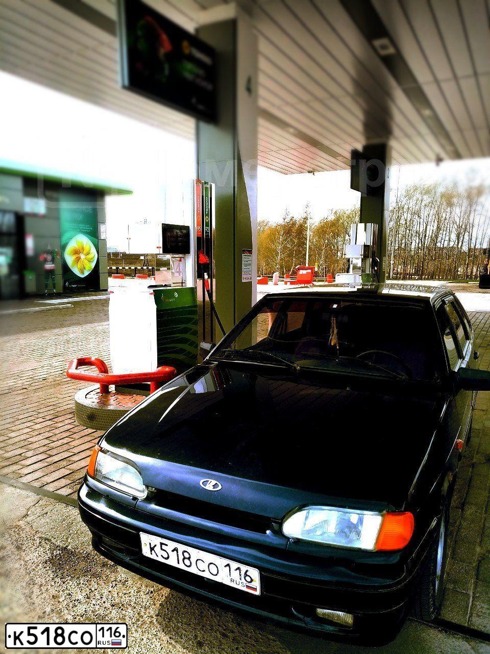 Фото автомобиля LADA 2114 SAMARA, 2008 — госномер К518СО116. Цвет: ТЕМНО-ЗЕЛЕНЫЙ