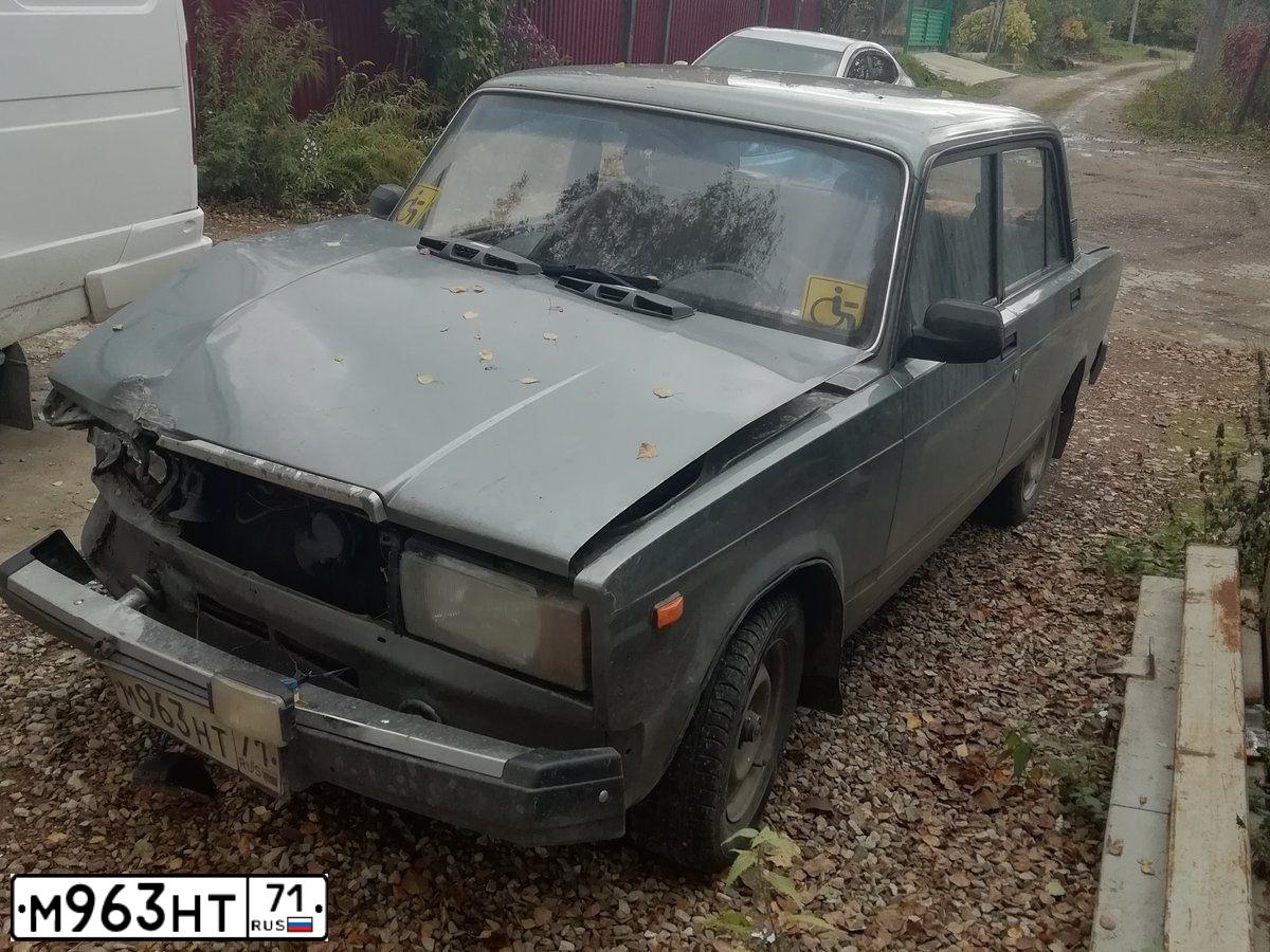 Фото автомобиля LADA 2107 LADA, 2011 — госномер О738РА799. Цвет: СРЕДНИЙ СЕРО-ЗЕЛЕНЫЙ МЕТАЛЛ