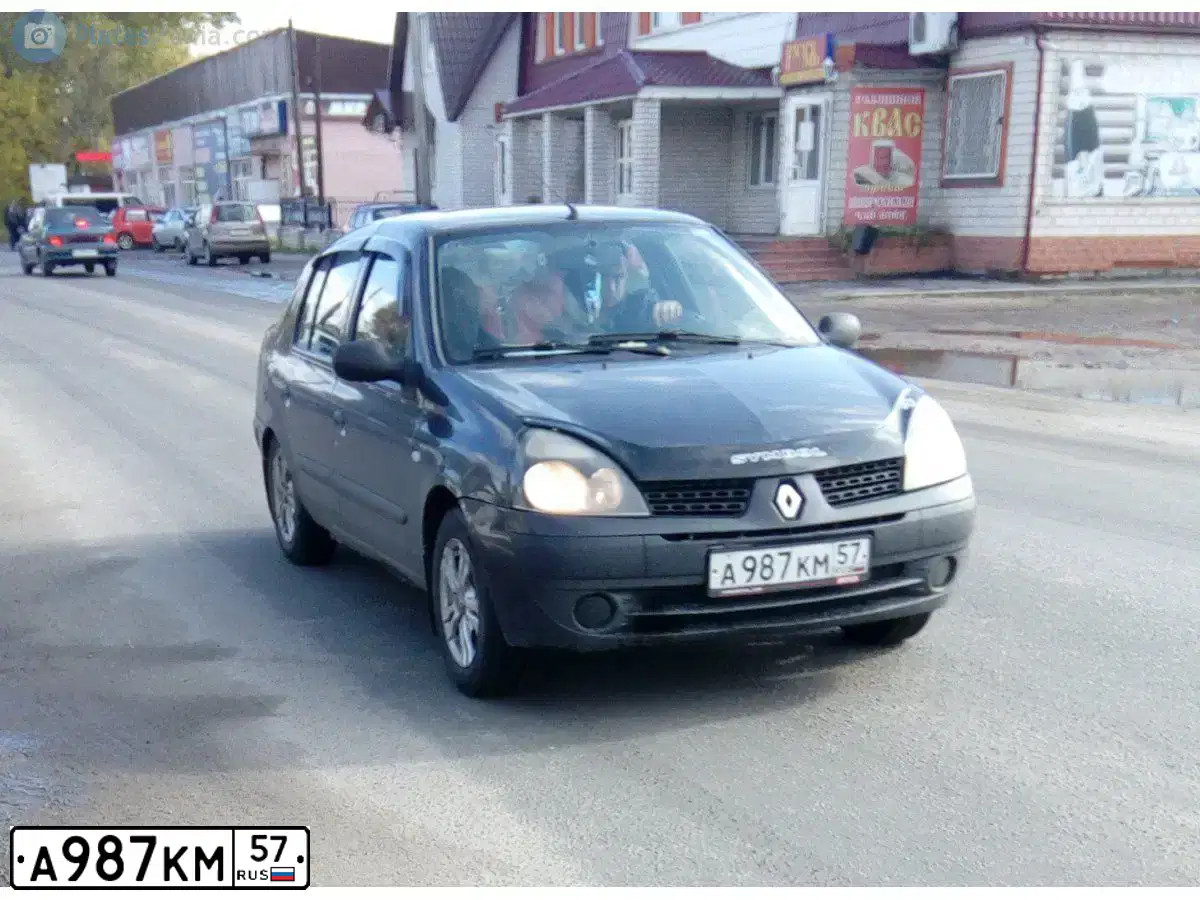 Фото автомобиля RENAULT SYMBOL, 2004 — госномер У910ЕВ71. Цвет: ТЕМНО-СЕРЫЙ