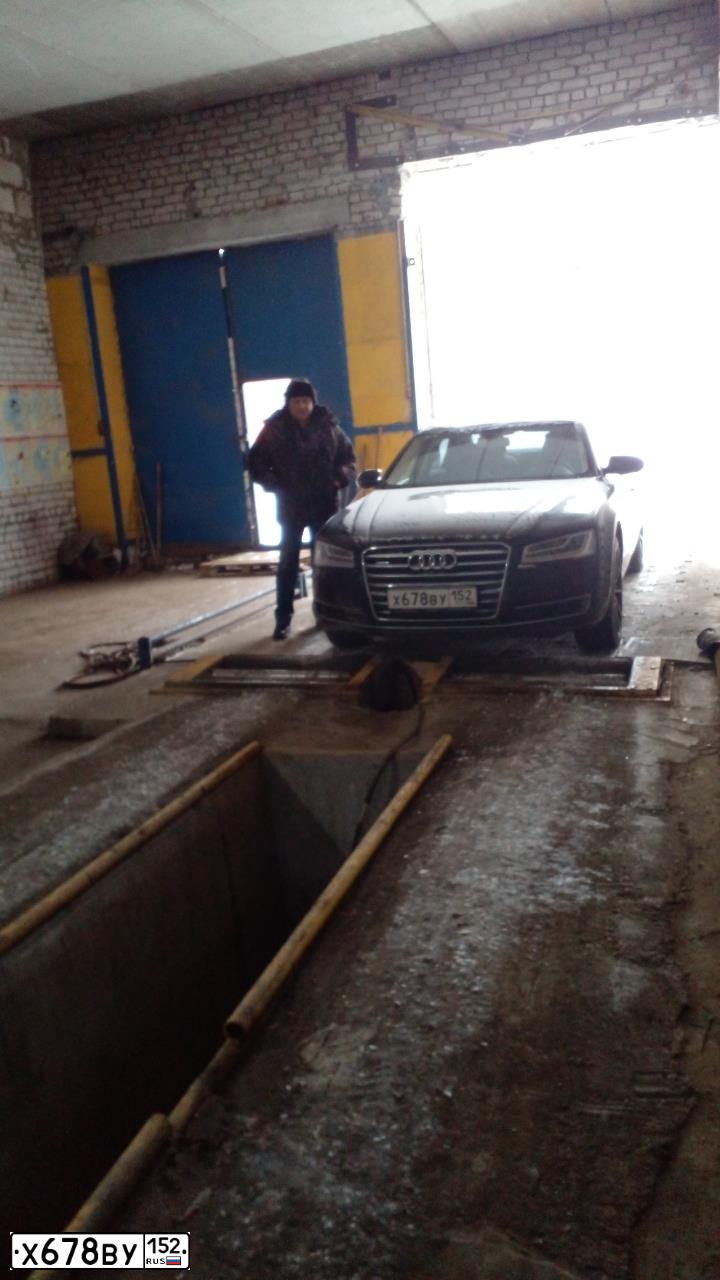 Фото автомобиля AUDI A8, 2016 — госномер Х678ВУ152. Цвет: ЧЕРНЫЙ