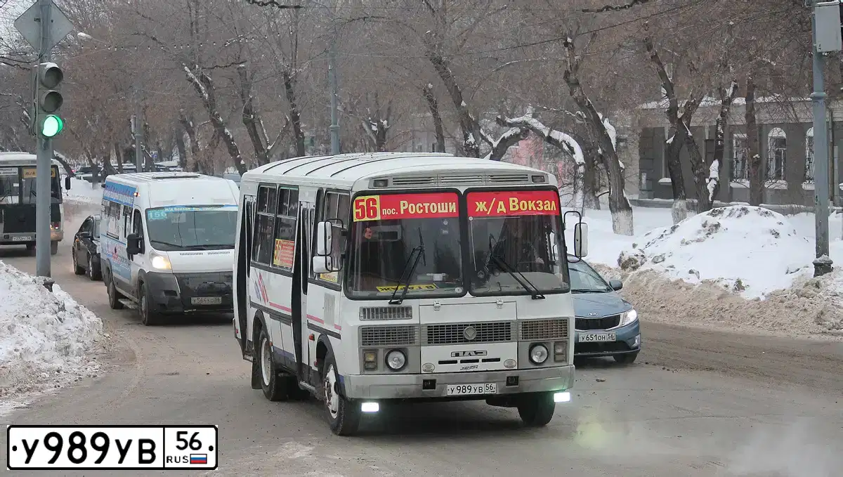 Фото автомобиля PAZ 3205, 2007 — госномер У989УВ56. Цвет: Белый