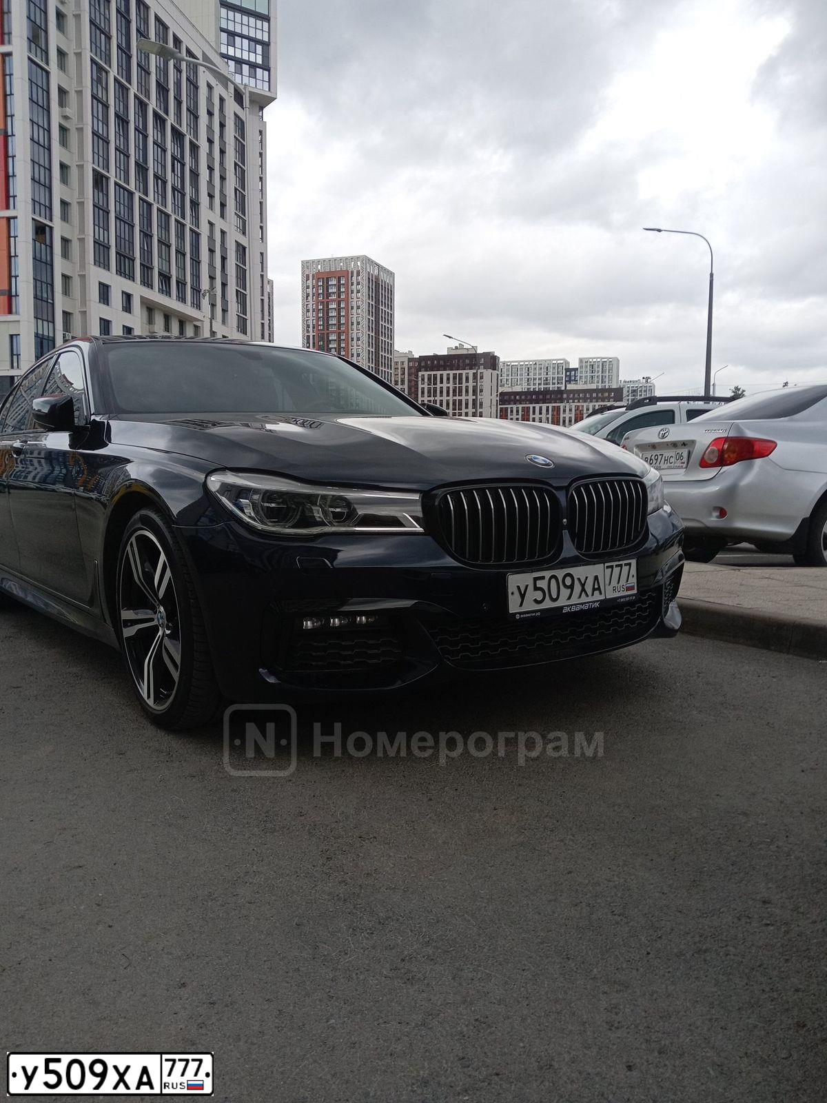 Фото автомобиля BMW 730D, 2017 — госномер М546НУ702. Цвет: ЧЕРНЫЙ