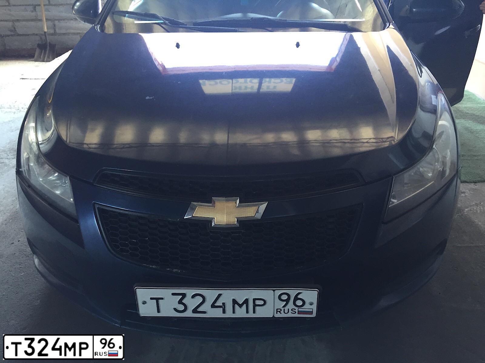 Фото автомобиля CHEVROLET CRUZE, 2011 — госномер Т324МР96. Цвет: ТЕМНО-СИНИЙ
