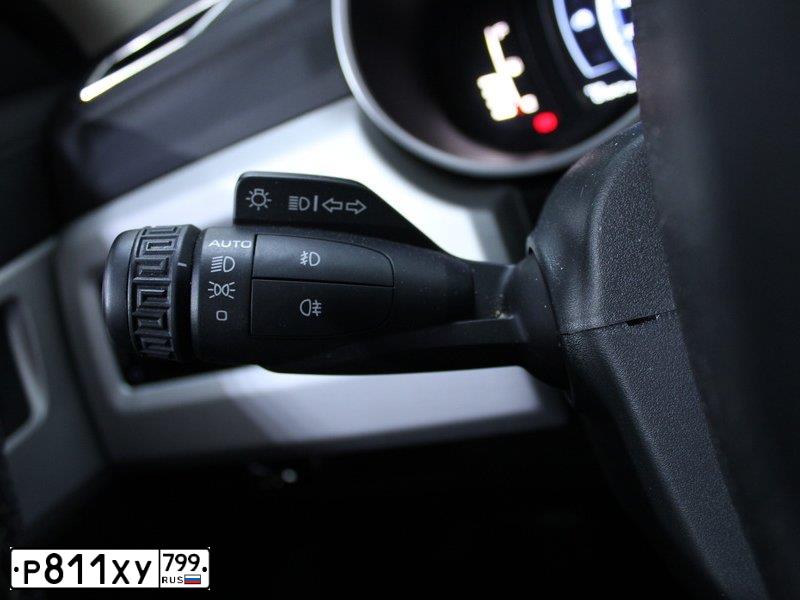 Фото автомобиля GEELY ATLAS, 2021 — госномер А416ТК790. Цвет: СЕРЫЙ