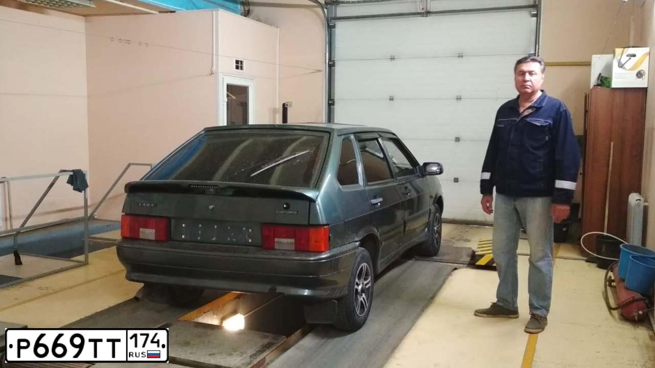 Фото автомобиля LADA 2114, 2008 — госномер С514СУ196. Цвет: Сине-зеленый