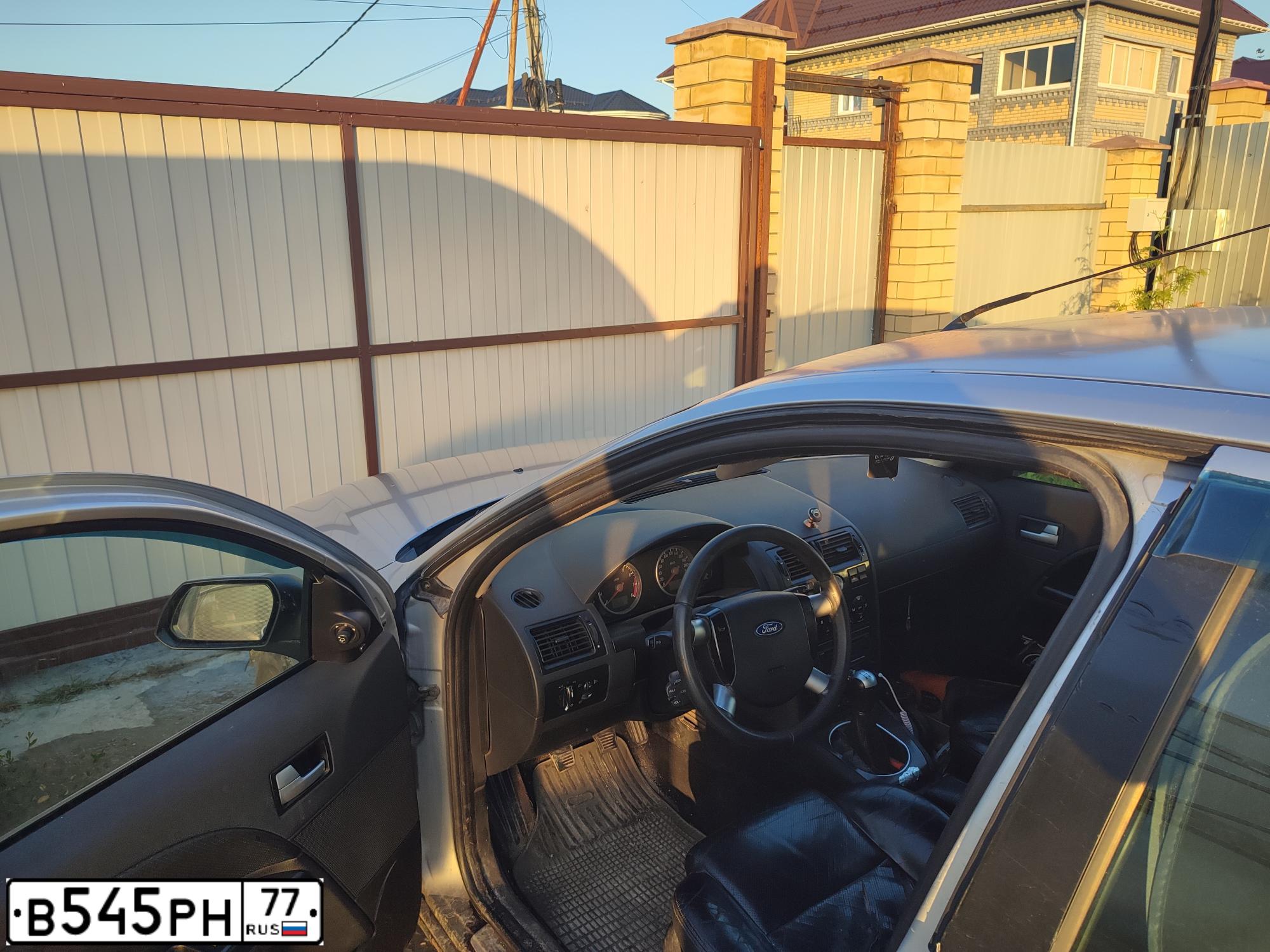 Фото автомобиля TOYOTA CAMRY, 2007 — госномер В545РН77. Цвет: ЧЕРНЫЙ
