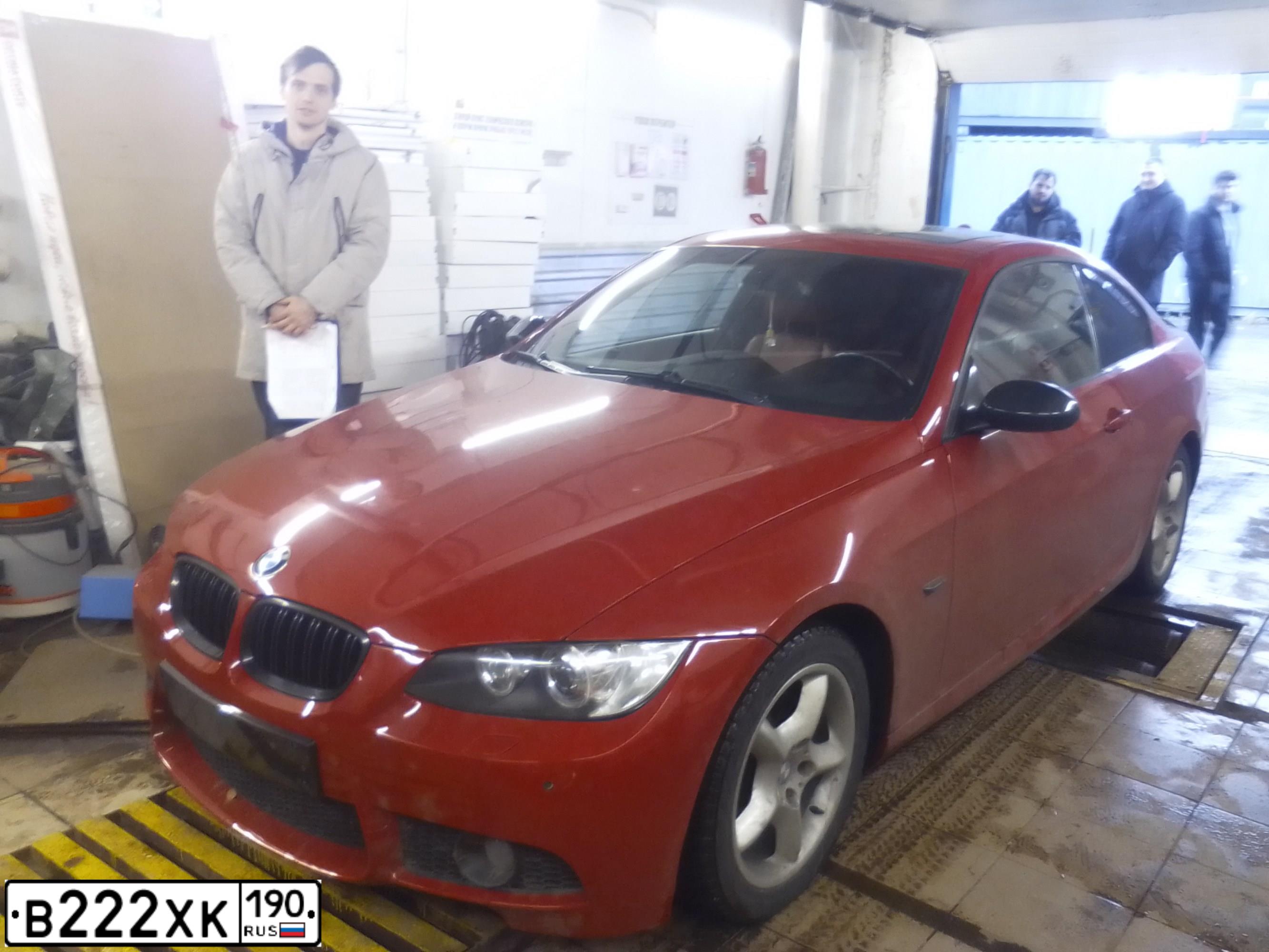 Фото автомобиля KIA CEE'D, 2013 — госномер В277АВ147. Цвет: СЕРЫЙ