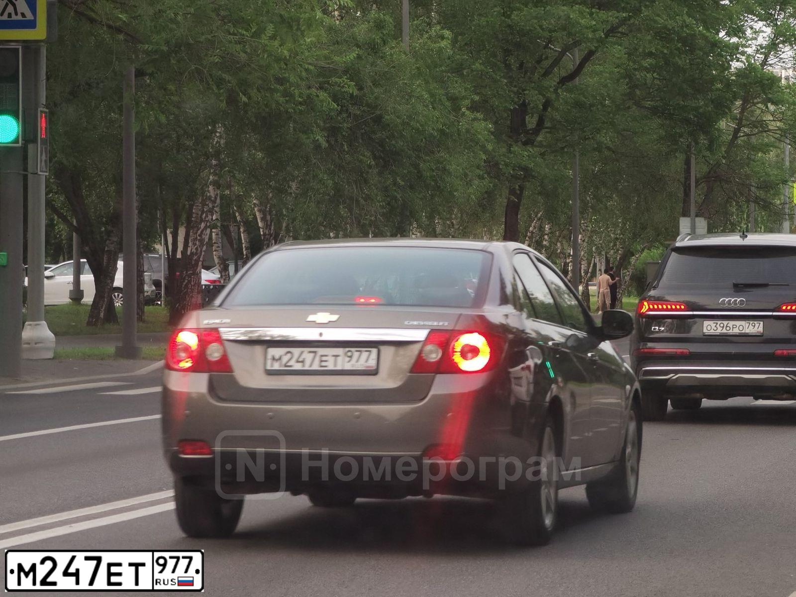Фото автомобиля CHEVROLET EPICA, 2008 — госномер С973ТС150. Цвет: СЕРЫЙ