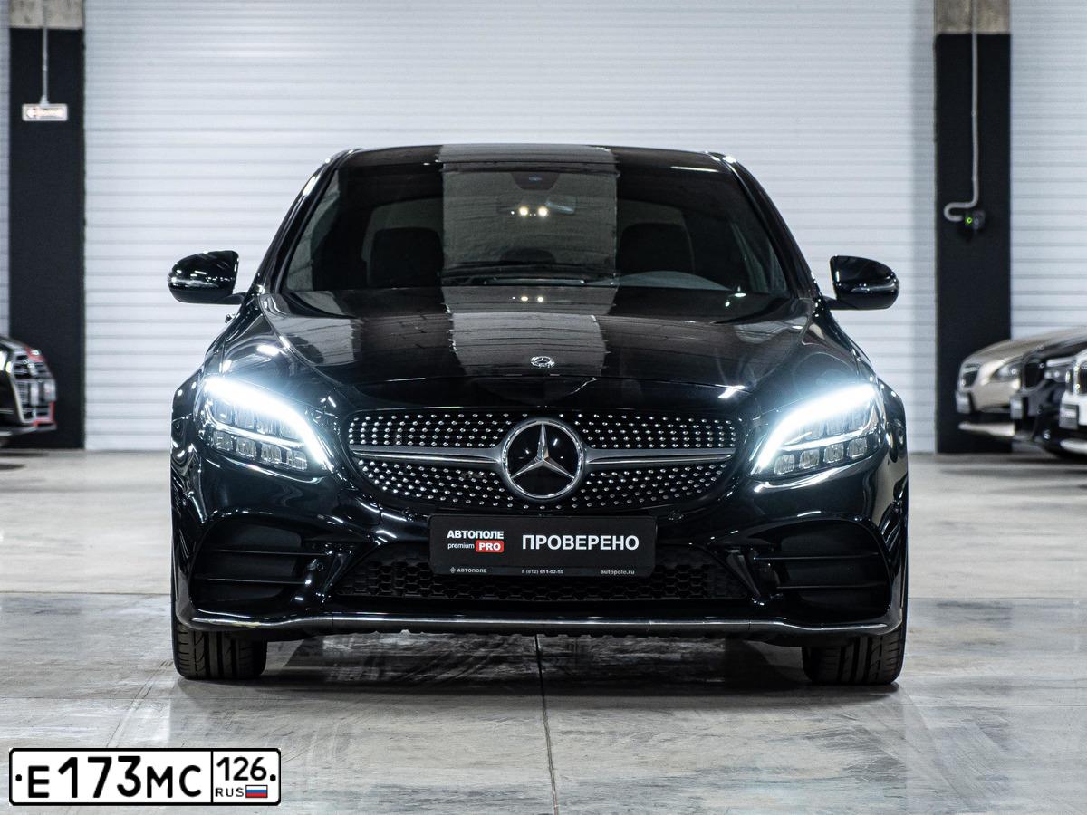 Фото автомобиля MERCEDES C-KLASSE, 2019 — госномер М333ОН198. Цвет: ЧЕРНЫЙ
