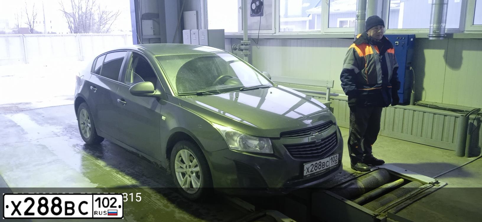 Фото автомобиля CHEVROLET CRUZE, 2013 — госномер Н974ТР702