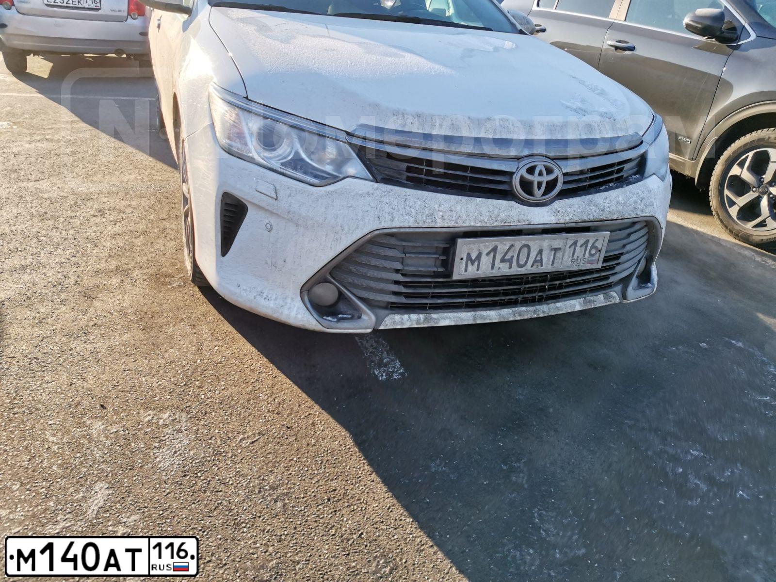 Фото автомобиля TOYOTA CAMRY, 2017 — госномер Р691НТ716. Цвет: Белый